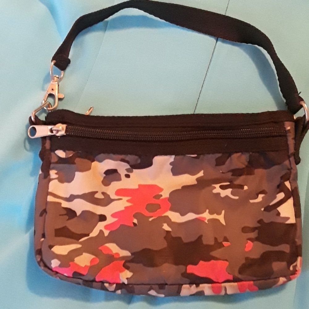 8 for $20 Cameo Girls Purse -> Cameo girls purse -> Cameo Girls Purse